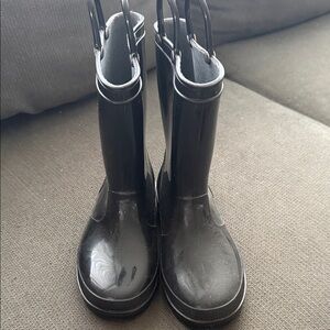 Kids Black Rain Boots size 2